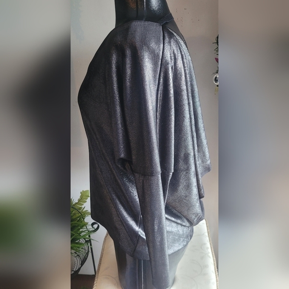 Silence + Noise Grey Shimmery Draped Back Top S - Picture 6 of 7
